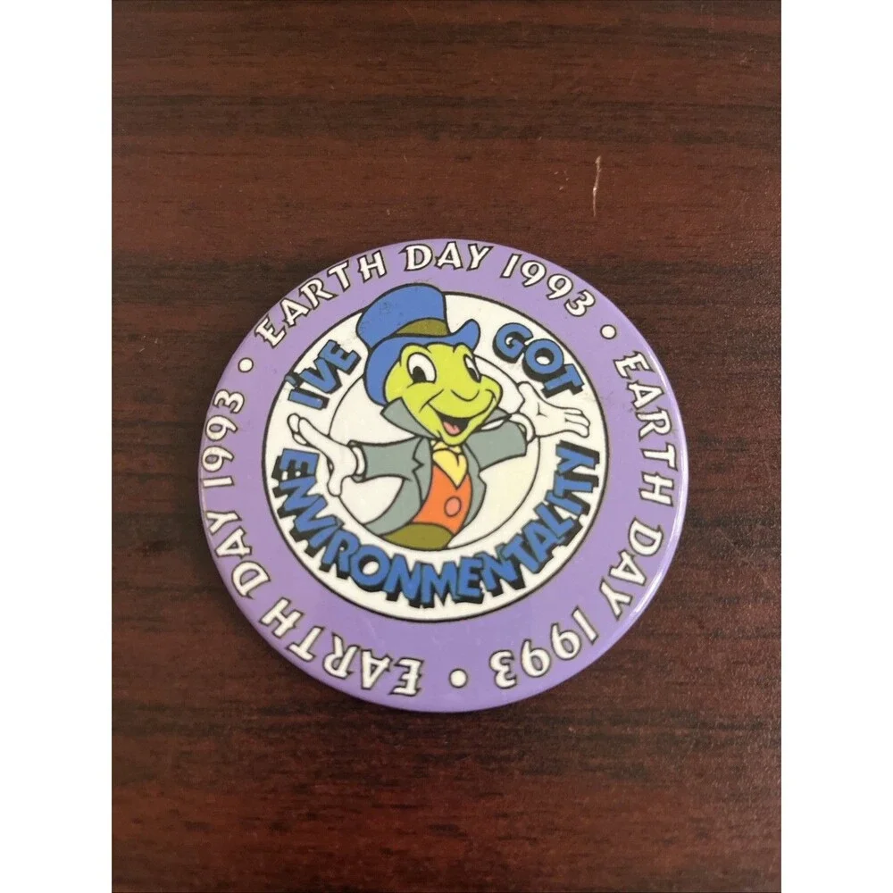Disney Earth Day 1993 Jiminy‎ Cricket Button Pin